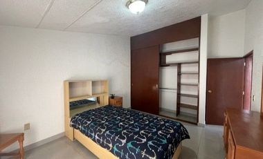 CASA AMUEBLADA EN RENTA EN TOLUCA FACTURABLE DE 5 RECAMARAS