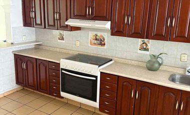 Casa en venta en La Federacha, Guadalajara – Espacios amplios, iluminación y diseño funcional