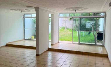Casa en venta en La Federacha, Guadalajara – Espacios amplios, iluminación y diseño funcional