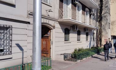 Venta Amplia Oficina Comercial Comuna de Providencia