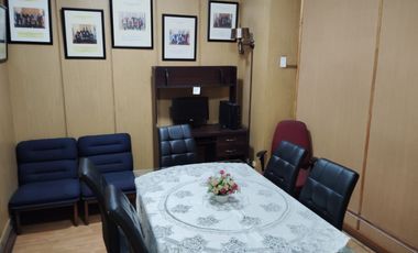 Venta Amplia Oficina Comercial Comuna de Providencia