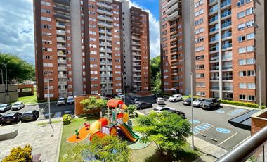 Extraordinario apartamento de 74 m2 en Senderos de San Silvestre con vista a Cerritos. Av. Sur.