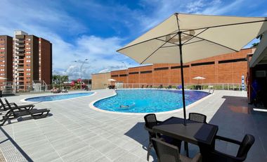 Extraordinario apartamento de 74 m2 en Senderos de San Silvestre con vista a Cerritos. Av. Sur.