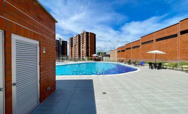 Extraordinario apartamento de 74 m2 en Senderos de San Silvestre con vista a Cerritos. Av. Sur.