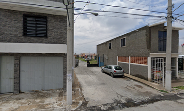 CASA EN CERRADA LAGUNA DE CAJITITLAN, VILLAS DE LA LAGUNA,ZUMPANGO, MÉXICO. ¡NO CRÉDITOS!