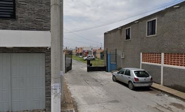CASA EN CERRADA LAGUNA DE CAJITITLAN, VILLAS DE LA LAGUNA,ZUMPANGO, MÉXICO. ¡NO CRÉDITOS!