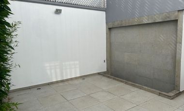 Hermosa Casa en venta recién remodelada. a unos pasos del eje 6 Sur