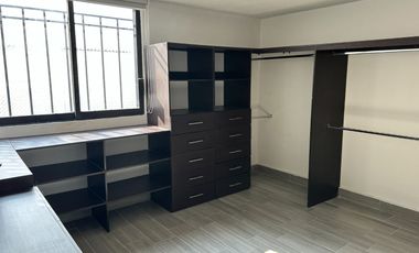 Hermosa Casa en venta recién remodelada. a unos pasos del eje 6 Sur