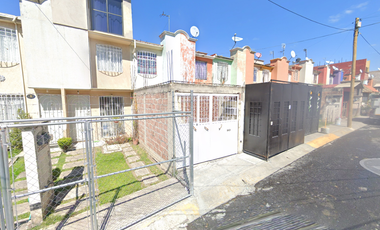 Casa en calle Real de Colima, Chicoloapan de Juárez, Chicoloapan, México, México. ¡NO CRÉDITOS!