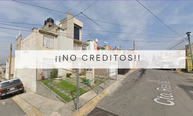 Casa en calle Real de Colima, Chicoloapan de Juárez, Chicoloapan, México, México. ¡NO CRÉDITOS!