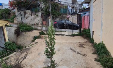 SE VENDE TERRENO EN HNOS PINZON, CERRO ESPERANZA