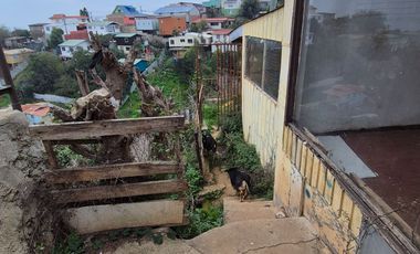 SE VENDE TERRENO EN HNOS PINZON, CERRO ESPERANZA