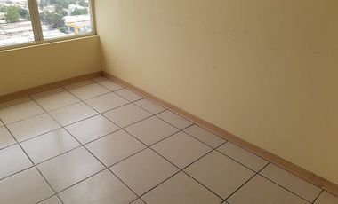 1 dormitorio con bodega