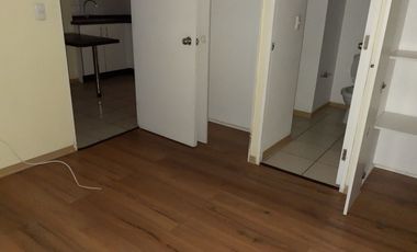 1 dormitorio con bodega