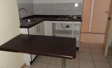 1 dormitorio con bodega