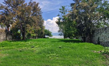 Espectacular lote frente al lago en el Chante!!!