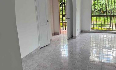 SE VENDE CASA EN ARMENIA