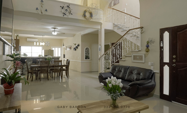 Casa en venta en Aralias, Puerto Vallarta – con mini departamento
