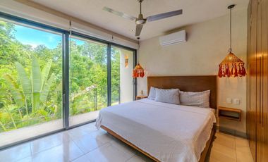 Casa independiente con gran alberca y jardín en La Veleta, Tulum