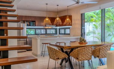 Casa independiente con gran alberca y jardín en La Veleta, Tulum