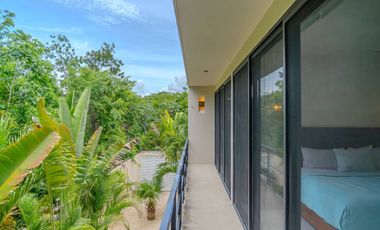 Casa independiente con gran alberca y jardín en La Veleta, Tulum