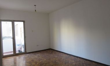 DEPARTAMENTO CÉNTRICO METROS PEATONAL