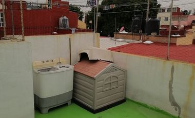 BONITA CASA EXCELENTE UBICACION