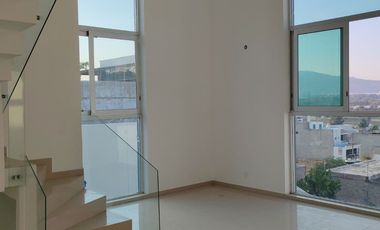 Dos Casas de Oportunidad en El Mismo Terreno en El Fracc. Cortijo San Agustín
