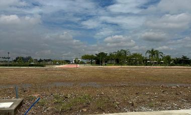 Terreno en Venta en La Urb. Punta Barranca - Samborondón