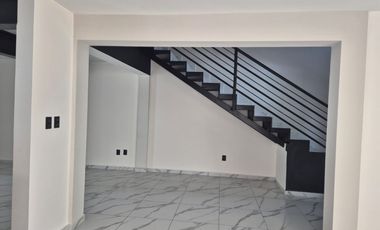 RENTA DE CASA EN MAYORAZGO CIRCUITO CORRALEJO, LEÓN GTO.
