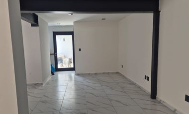 RENTA DE CASA EN MAYORAZGO CIRCUITO CORRALEJO, LEÓN GTO.