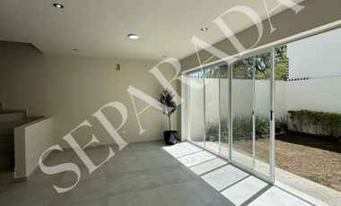 Residencia Separada – Cumbres de Santiago, Santiago, N.L.