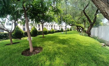 Departamento en Planta baja en venta en Paseos del Bosque