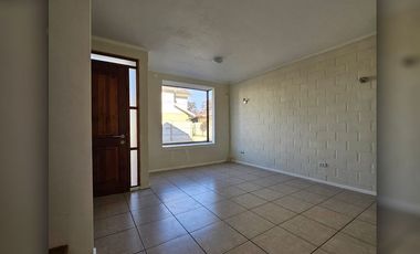 Se arrienda casa 3 dormitorios, en Condominio Doña Inés, Limache viejo