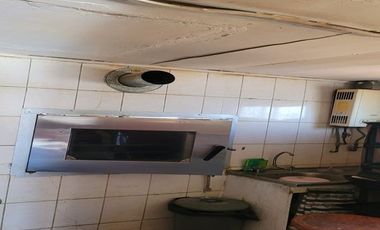 Casa Con Local Comercial en Pichilemu