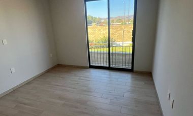 Aria Boscaje | Casa Modelo Madrigal con 3 recámaras, cocina integral, vestidor, sala de TV y jardín