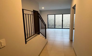 Aria Boscaje | Casa Modelo Madrigal con 3 recámaras, cocina integral, vestidor, sala de TV y jardín