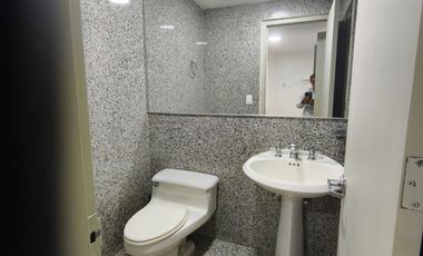 VENDO SUITE EN LA TORRE 1 HILTON COLON