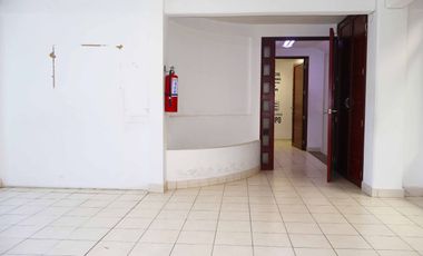 Oficinas en renta, C. Rosas N.224, Col. Bugambilias, Puebla.