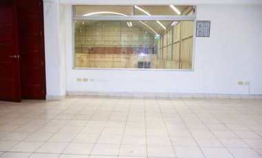 Oficinas en renta, C. Rosas N.224, Col. Bugambilias, Puebla.