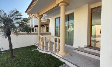CASA EN VENTA EN RESIDENCIAL LA JOYA EN BOCA DEL RIO