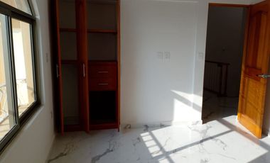 CASA EN VENTA EN RESIDENCIAL LA JOYA EN BOCA DEL RIO