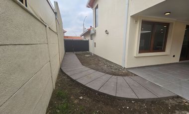 CASA EN CONDOMINIO LA CASTELLANA