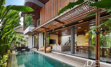 FREEHOLD/LEASEHOLD | TROPICAL VILLA IN PRIME BERAWA