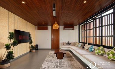 FREEHOLD/LEASEHOLD | TROPICAL VILLA IN PRIME BERAWA