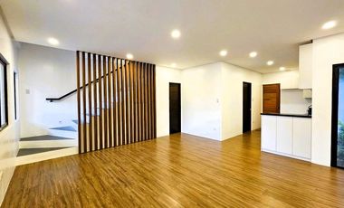 MODERN DUPLEX HOUSE AND LOT IN BF RESORTVILLAGE LAS PIÑAS CITY