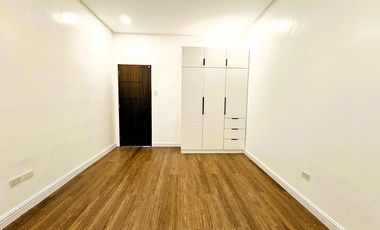 MODERN DUPLEX HOUSE AND LOT IN BF RESORTVILLAGE LAS PIÑAS CITY