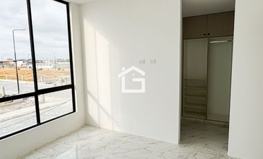 Casa en Venta en Jardines del Sol, Machala – Modelo Vanilla