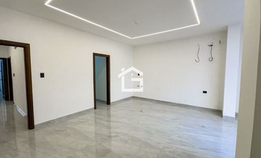 Casa en Venta con jacuzzi en Urb. Vista Sol 2, Machala