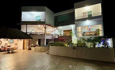 Acapulco Casa En Venta En Joyas De Brisamar Con Vista A La Bahía